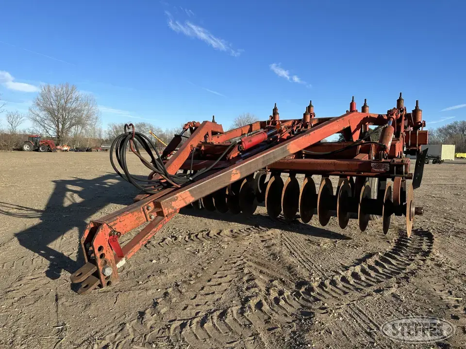 Sunflower Chisel Plow