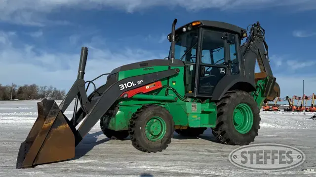 2018 Deere 310L EP