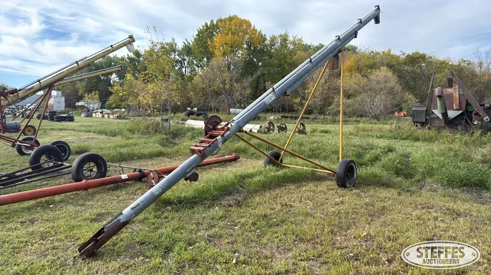 1978 Curtis 211MA2 Straight Auger