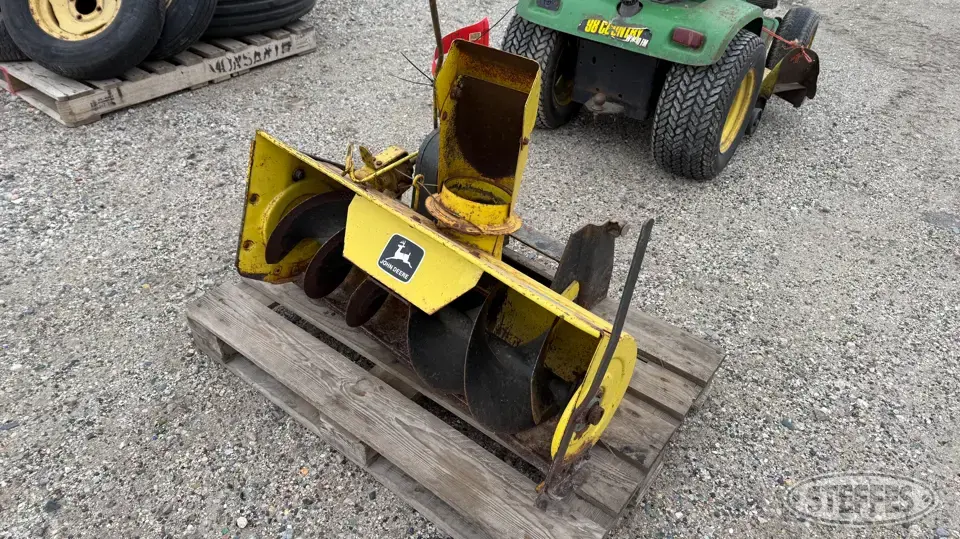 John Deere 37A snowblower Snowblowers-Other