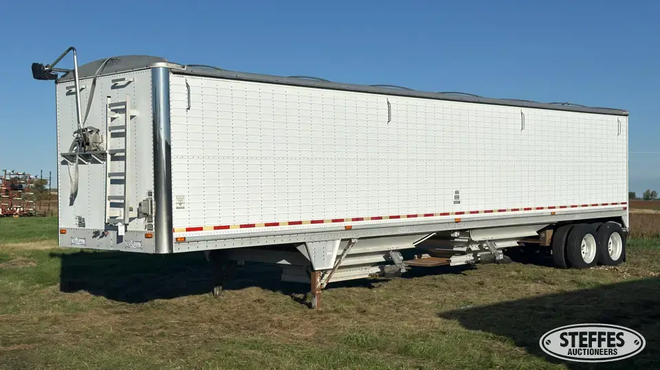 1998 Wilson DWH-400 Hopper Bottom Trailer