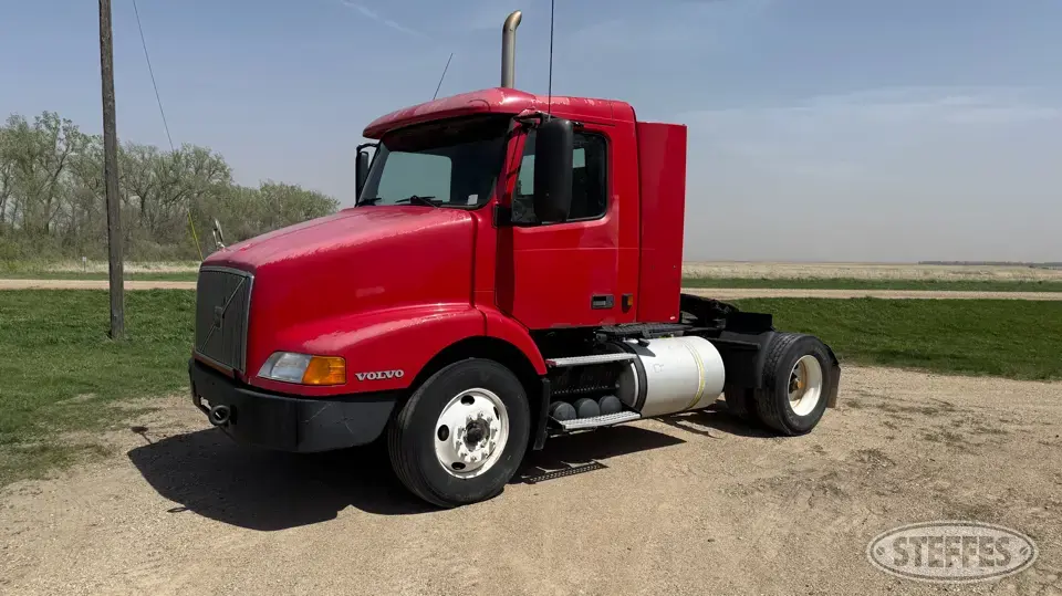2002 Volvo VNL Conventional Truck without Sleeper
