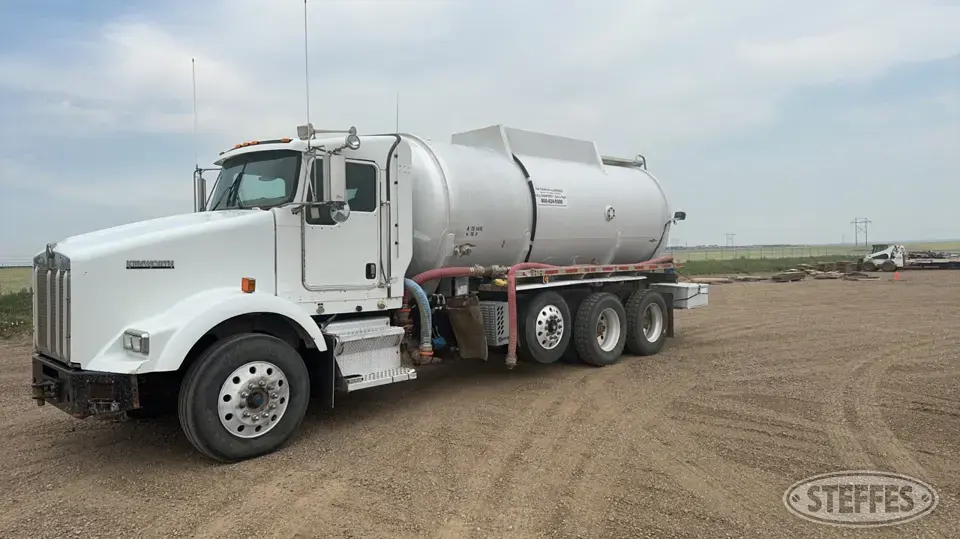 2007 Kenworth T800 Tank Truck