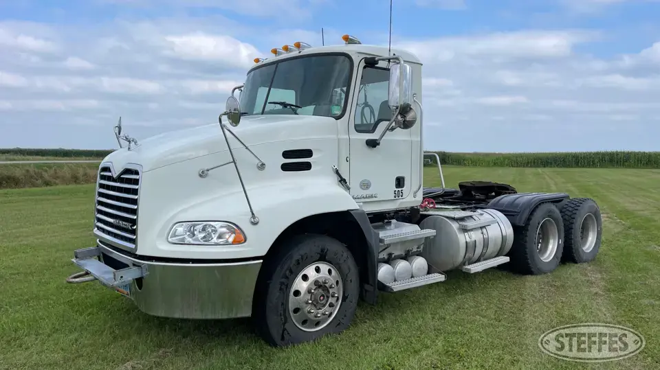 2012 Mack CXU613 Conventional Truck without Sleeper