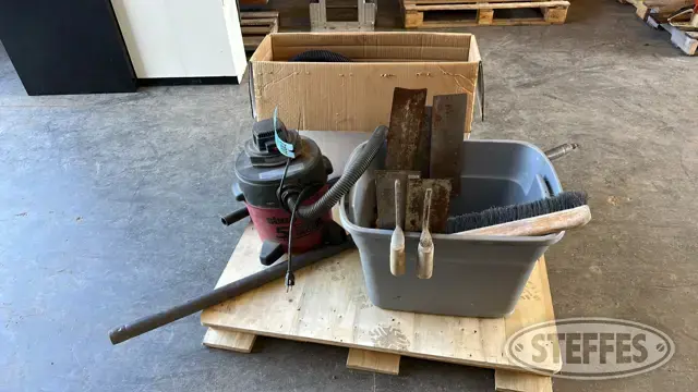 Concrete/masonry tools