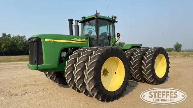 2004 John Deere 9520