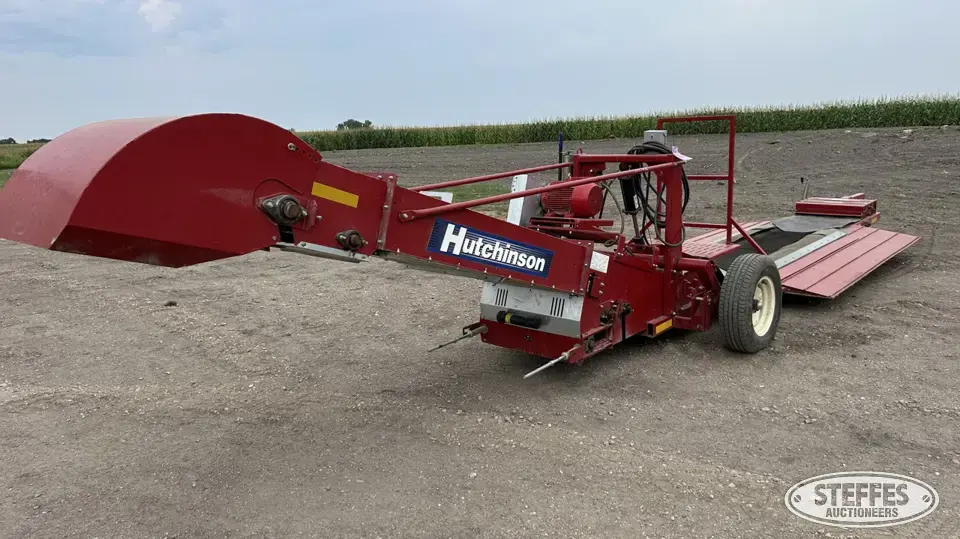Hutchinson drive-over conveyor Transfer-Jump Augers and Conveyor