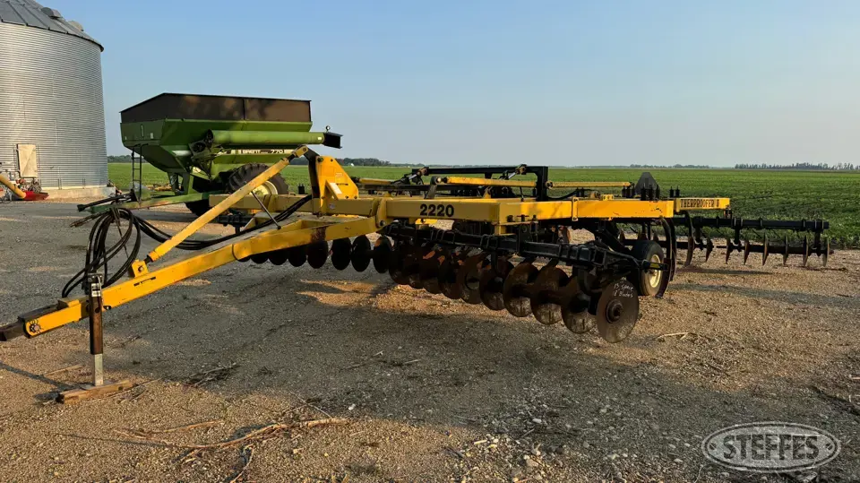 Landoll 2220 Weatherproofer II Coulter Chisel