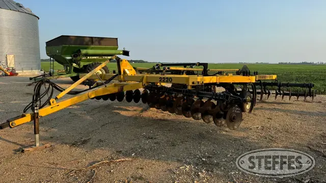 Landoll 2220 Weatherproofer II
