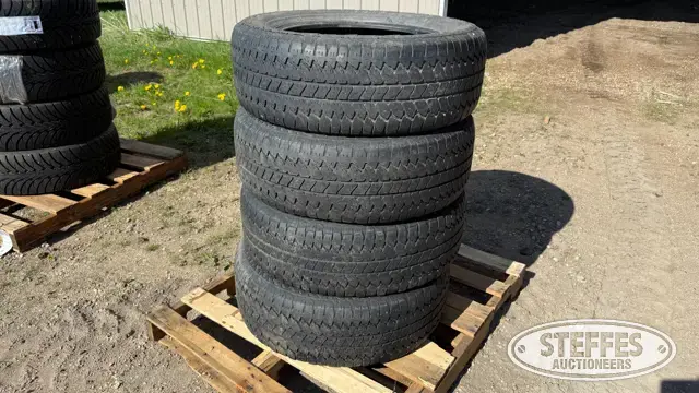(4) Bridgestone Dueler A/T 275/60R20 tires