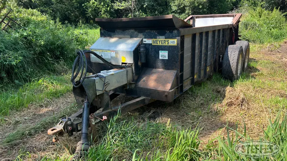 Meyers 2425 Manure Application Equipment