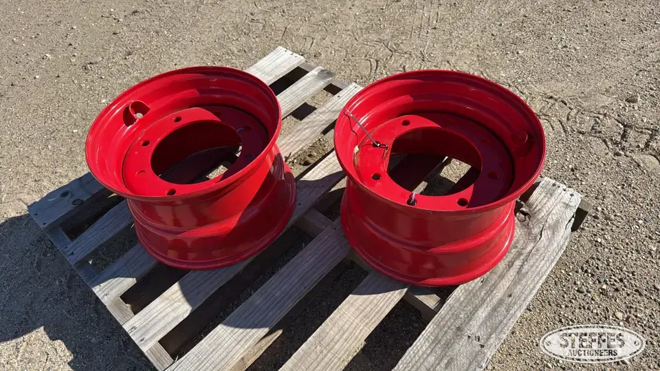 (2) 16.5”x9.75” skid steer wheels Construction Equipment Tire