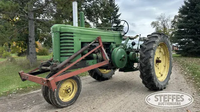 1943 John Deere A