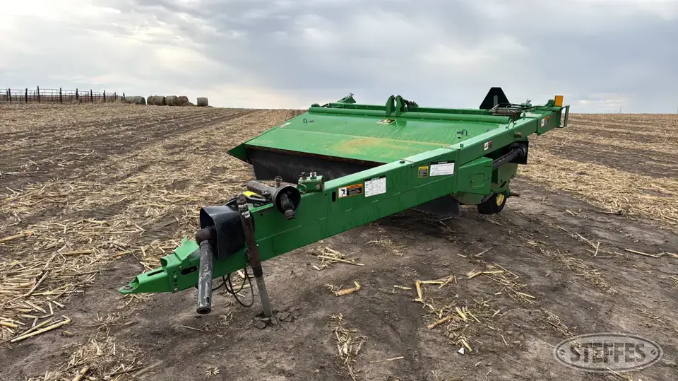 John Deere 920 Mower Conditioner