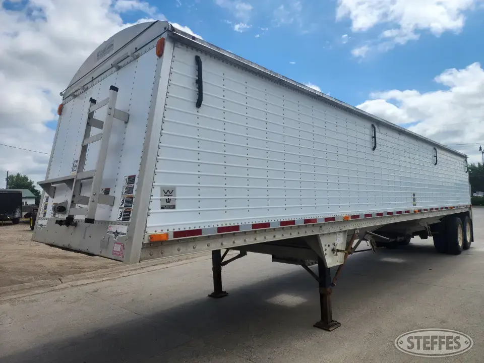 2009 Wilson Commander Hopper Bottom Trailer