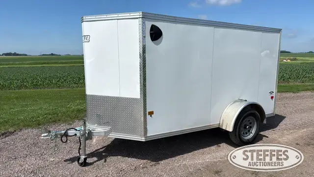 2025 E-Z Hauler