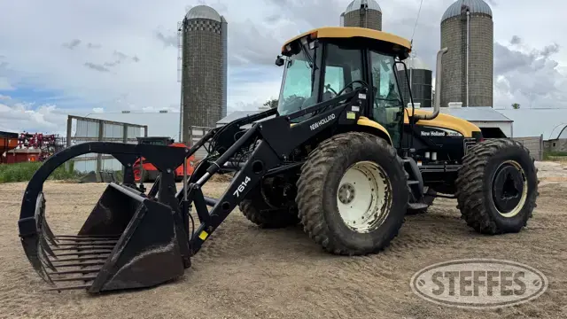 2005 New Holland TV145