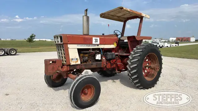1975 International 1066