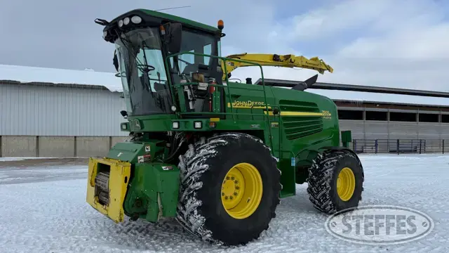 2007 John Deere 7500