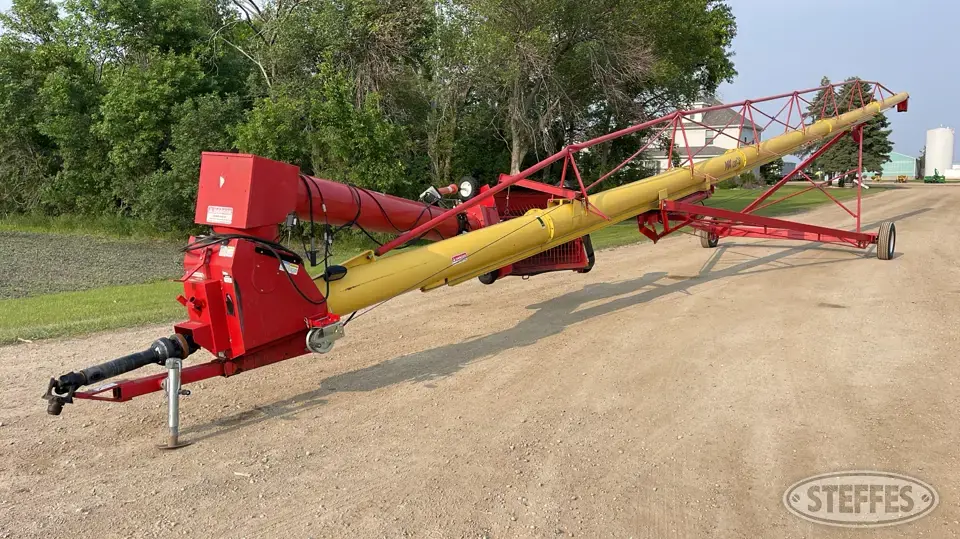2010 Westfield MK130-91 Plus Swing Hopper Auger