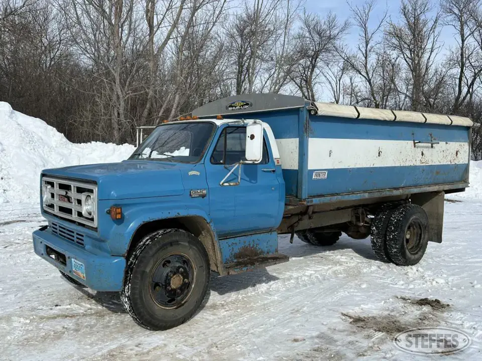 1976 GMC 6000 Single Axle Boxed Truck