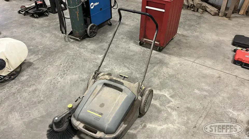 Karcher KM 70/20C Farm Support Item