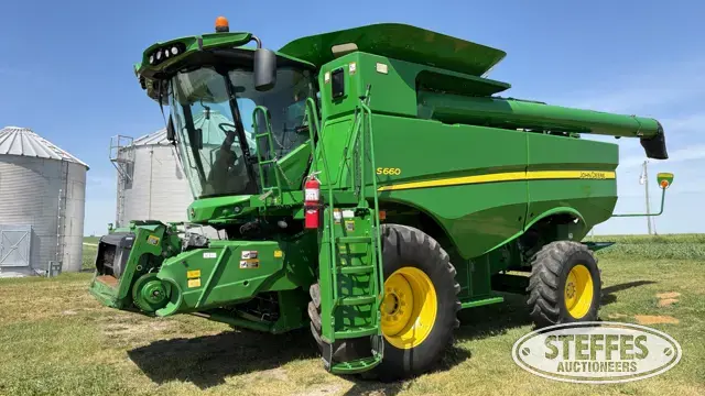 2012 John Deere S660