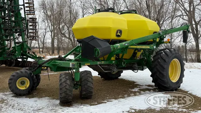 2009 John Deere 1910