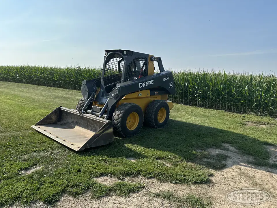 2018 John Deere 330G Wheeled Skid Steer