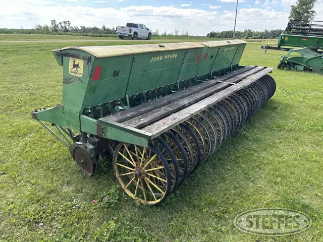 John Deere LL166