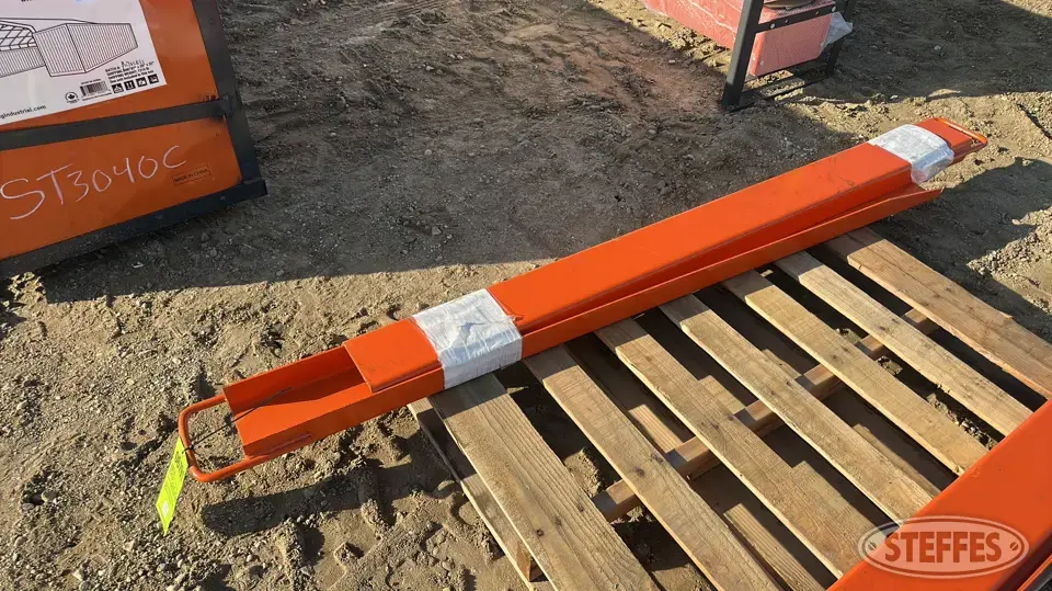 2025 TMG FE72 Skid Steer Fork