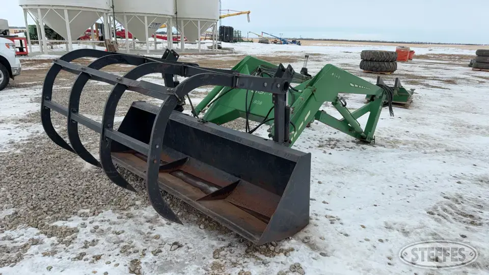 Leon 808 Tractor Loaders and Attachment
