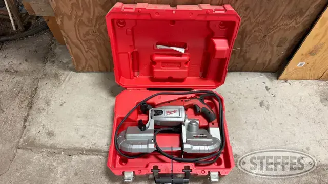Milwaukee band saw