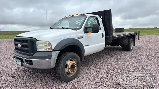 2007 Ford Super Duty F-550 XL