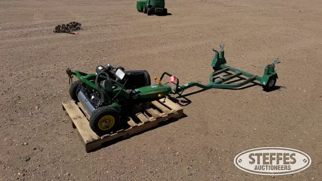 John Deere 220 E-Cut Hybrid