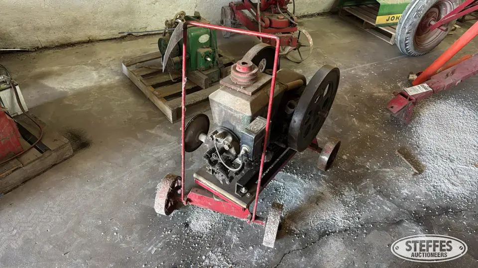 Stover Mfg. & Engine Co. stationary engine