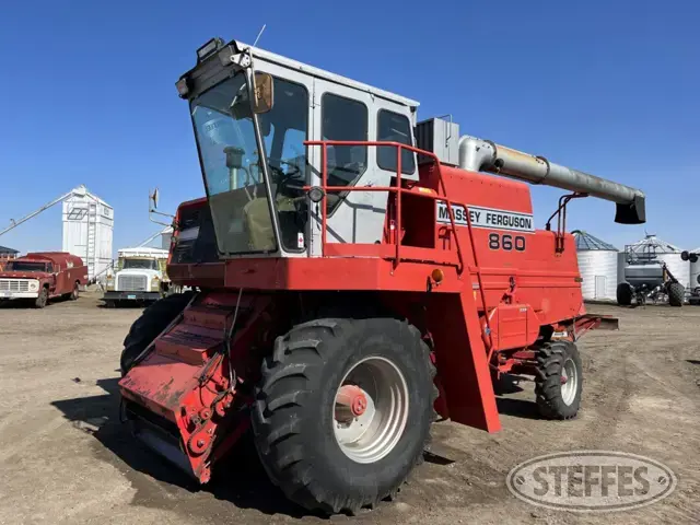 Massey Ferguson 860