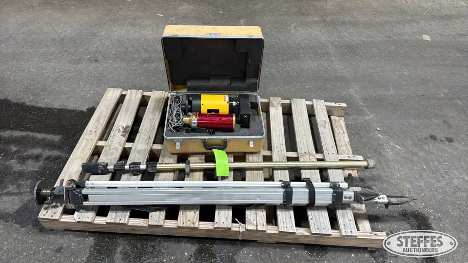 AGL GradOPlane Laser