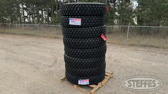 (8) Kapsen HS217 11R24.5 Tires