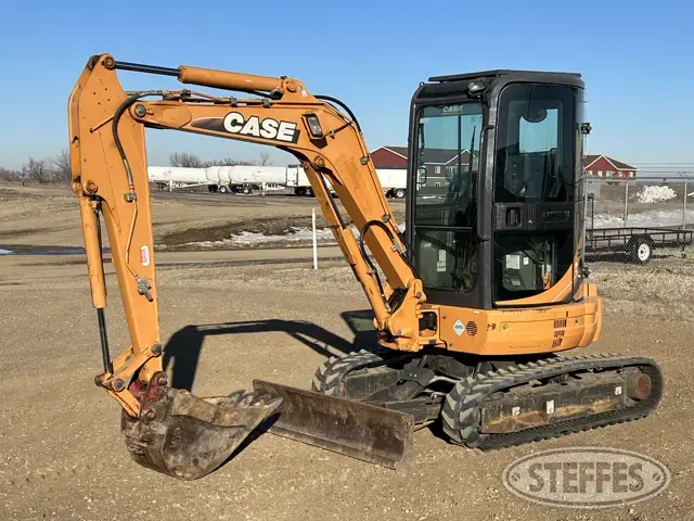 2011 Case CX36B