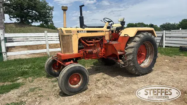 1966 Case 1030 Comfort King