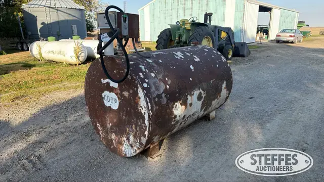 500 Gal. fuel tank