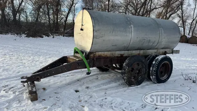 Water trailer