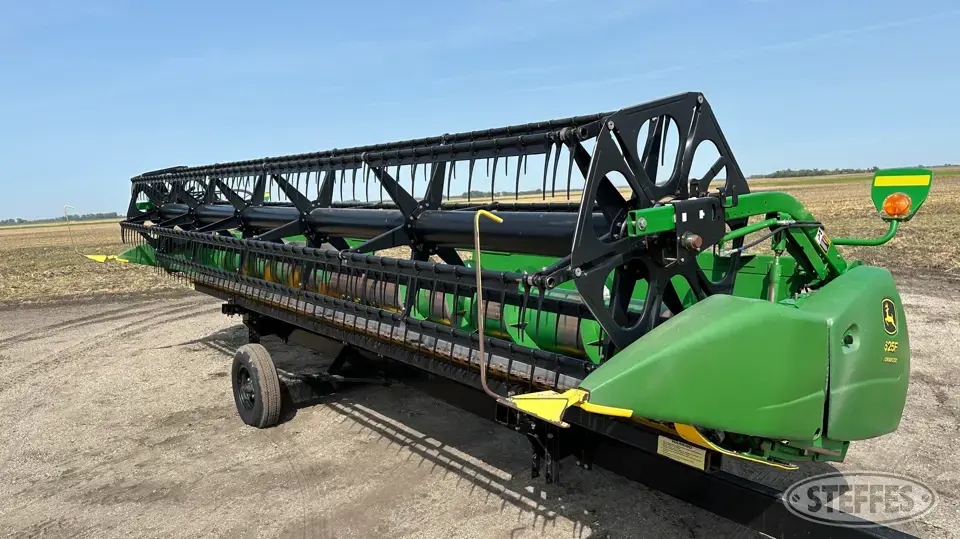 2007 John Deere 625F Flex Head