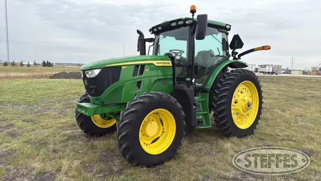 2023 John Deere 6R 155