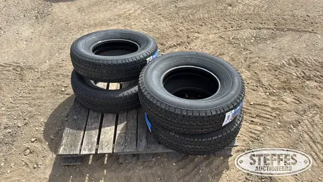 (4) Durun ST225/75R15 tires