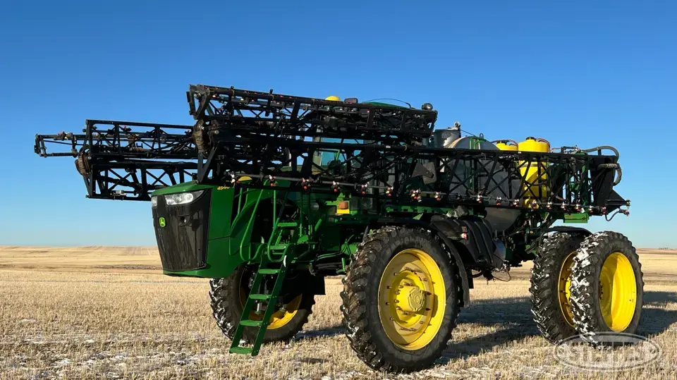 2013 John Deere 4940 Self-Propelled Sprayer