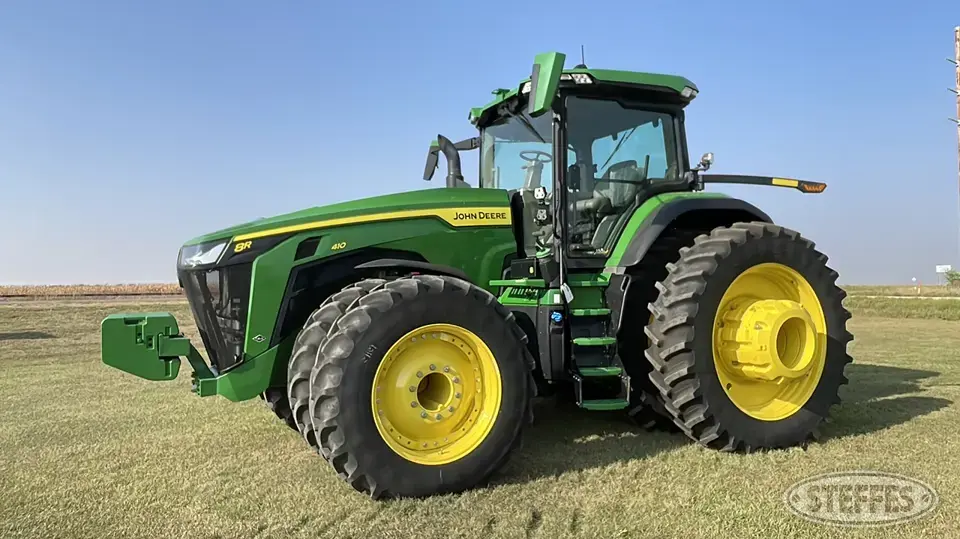 2022 John Deere 8R 410 MFWD Tractor