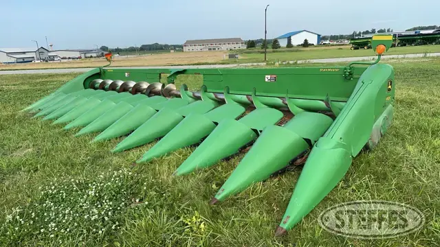 2011 John Deere 612C StalkMaster