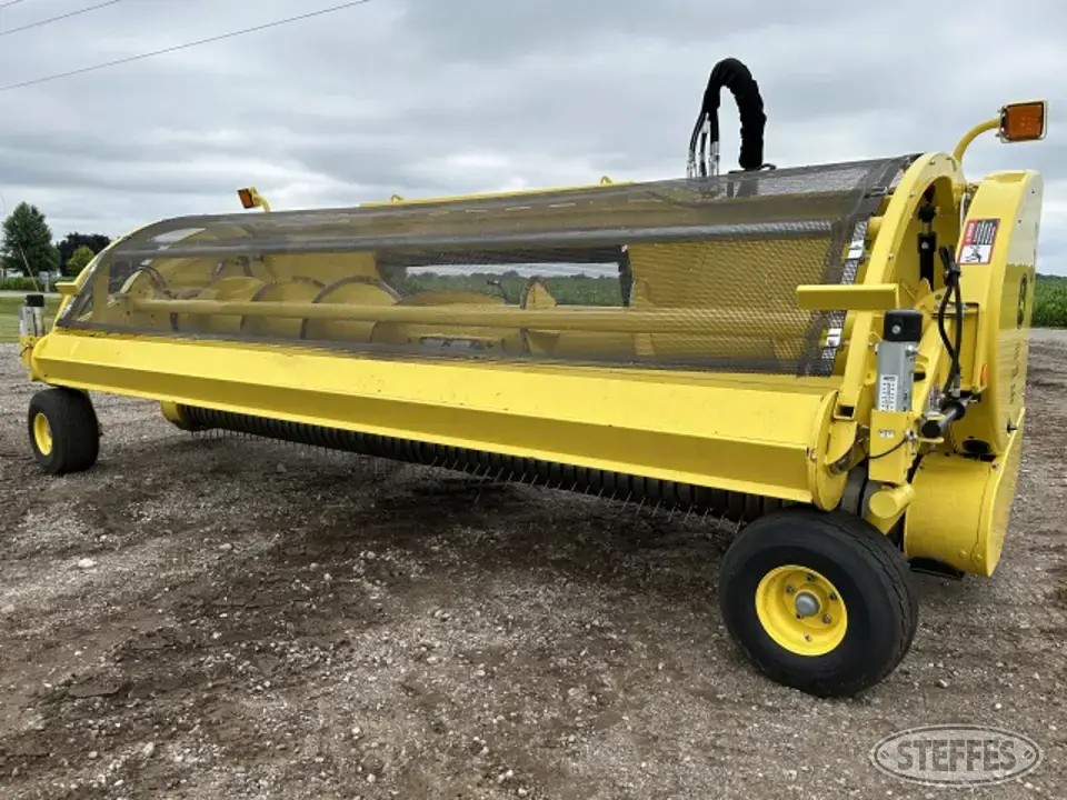 2022 John Deere 659 Pickup Head
